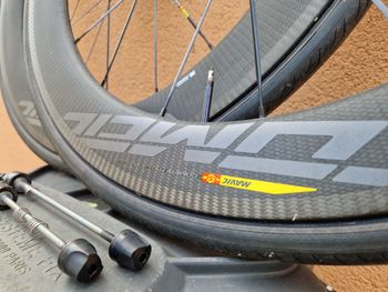 Używany Mavic Comete Pro Carbon SL bike — zdjęcie 9 z 25