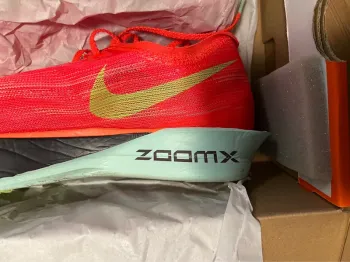 Używany Nike ZoomX Streakfly 2 bike — zdjęcie 9 z 10