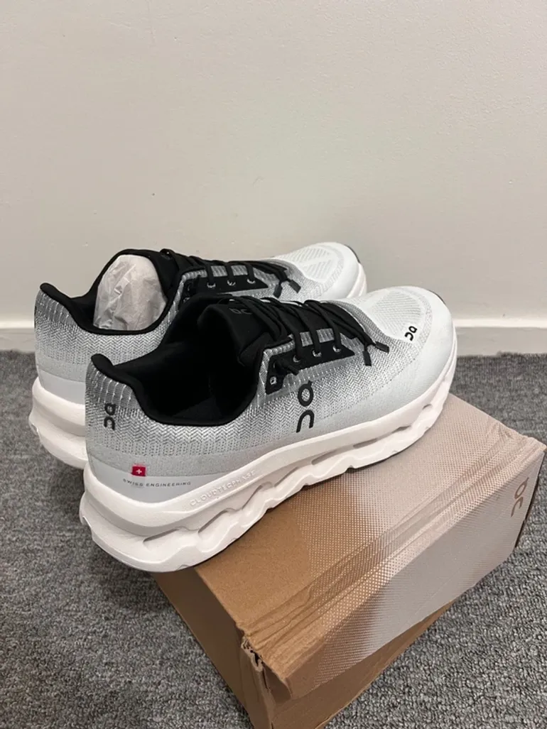 Used On Running Shoes bike — image 4 of 8