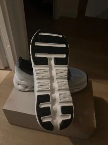 Used On Running Shoes bike — image 3 of 4