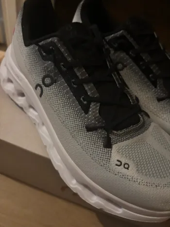 Used On Running Shoes bike — image 4 of 4