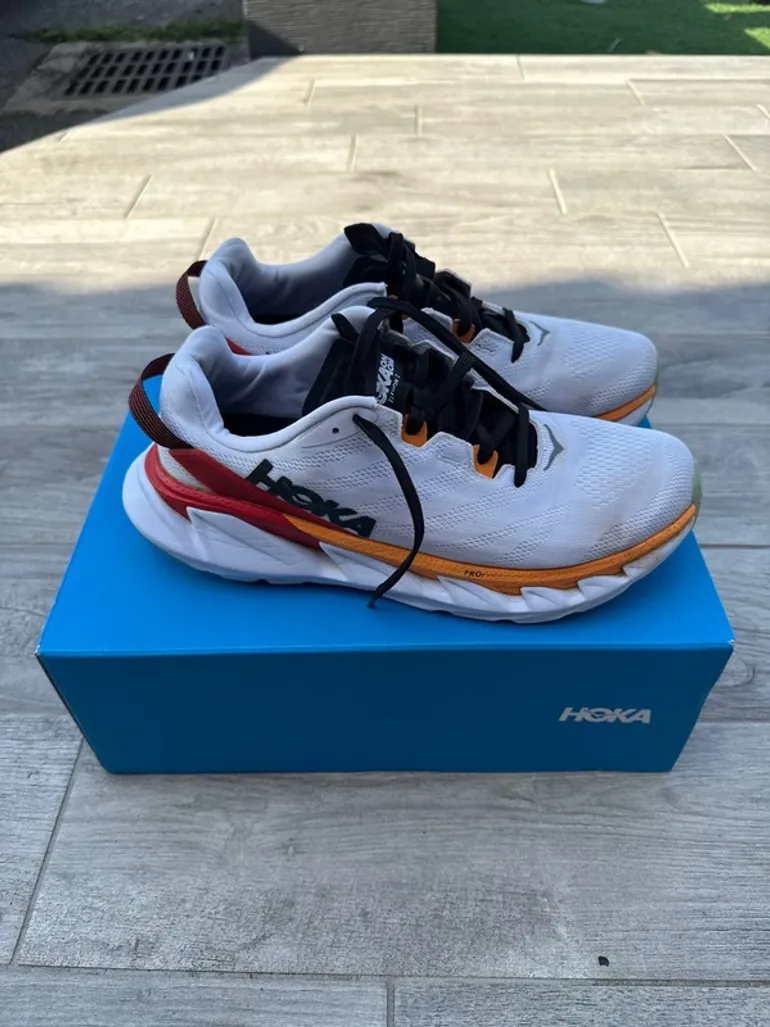 Used Hoka Elevon 2 bike — image 1 of 4