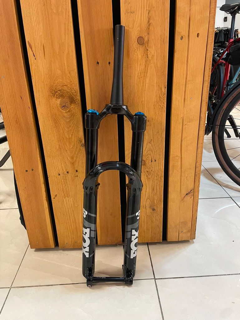 Używany Fox 38 Performance Fork 2025 bike — zdjęcie 1 z 5