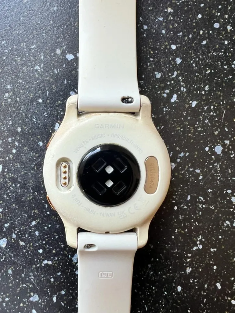 Garmin Venu 2S bike d'occasion — image 7 sur 14
