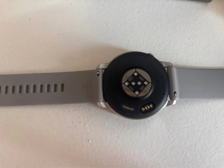 Garmin Venu 4 bike d'occasion — image 4 sur 6