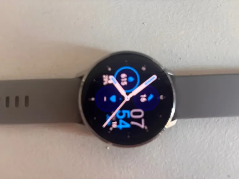 Garmin Venu 4 bike d'occasion — image 3 sur 6