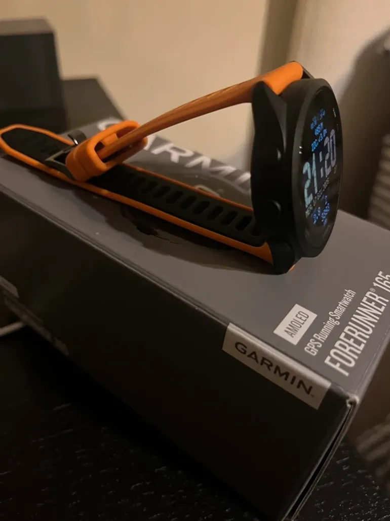 Used Garmin Forerunner 165 2026 bike — image 2 of 4