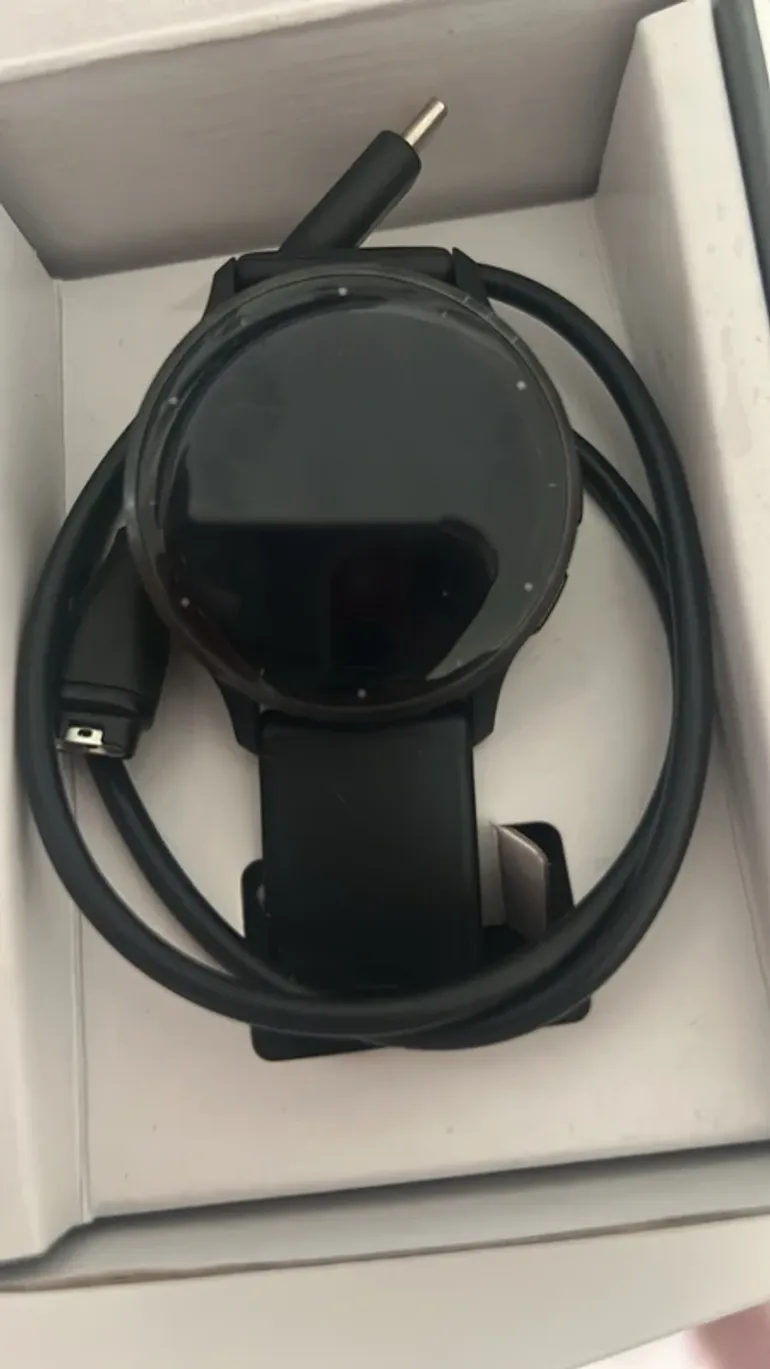 Garmin Venu 3 bike d'occasion — image 2 sur 3