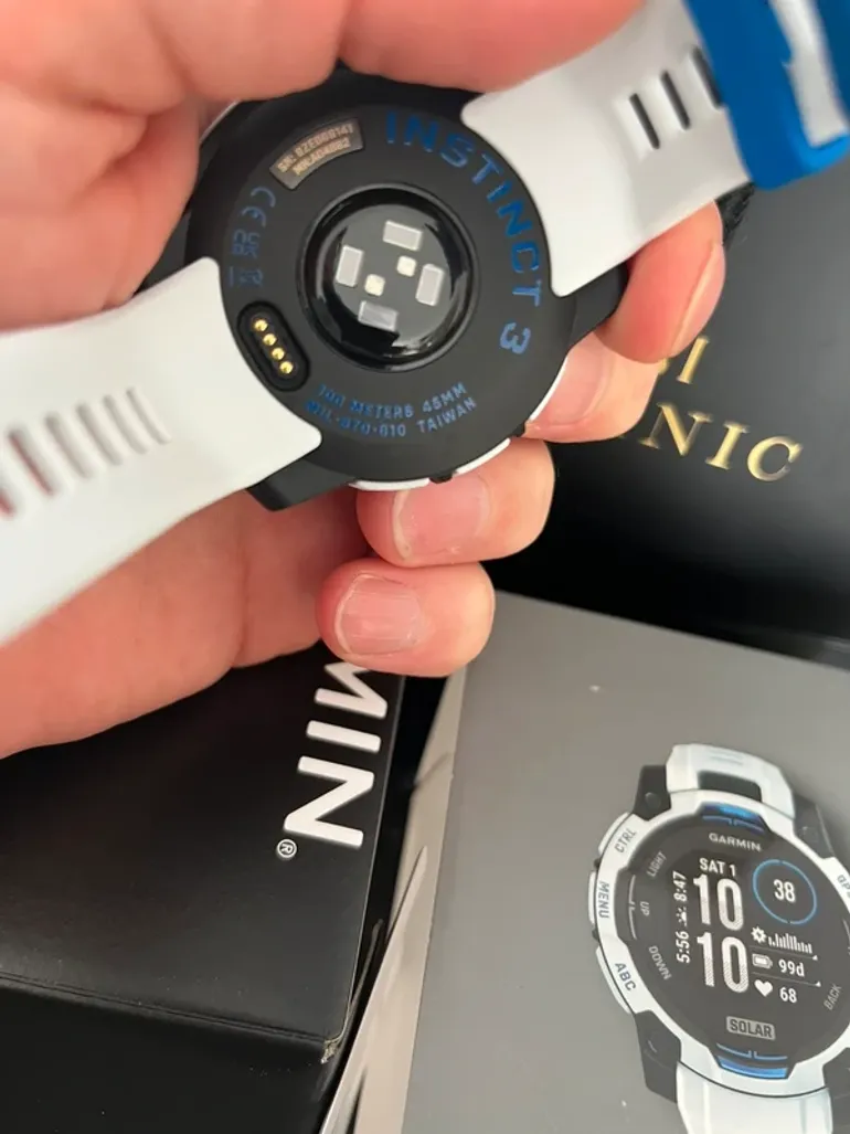 Used Garmin Instinct 3 bike — image 7 of 9