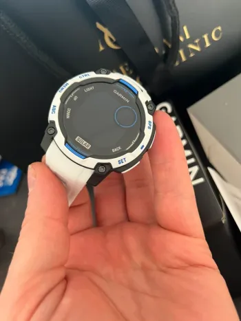 Used Garmin Instinct 3 bike — image 6 of 9