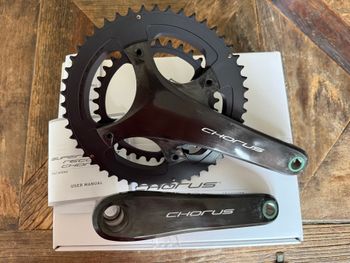 Używany Campagnolo Chorus 50-34 Crankset Carbon 172.5 mm 12s 2025 bike