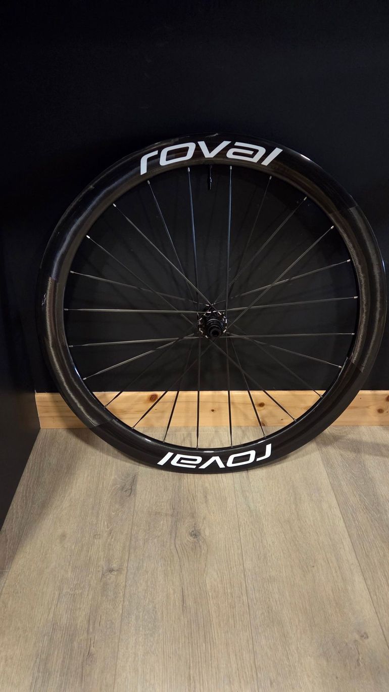 Używany Roval Rapide CLX 3 Wheelset 2026 bike — zdjęcie 2 z 5