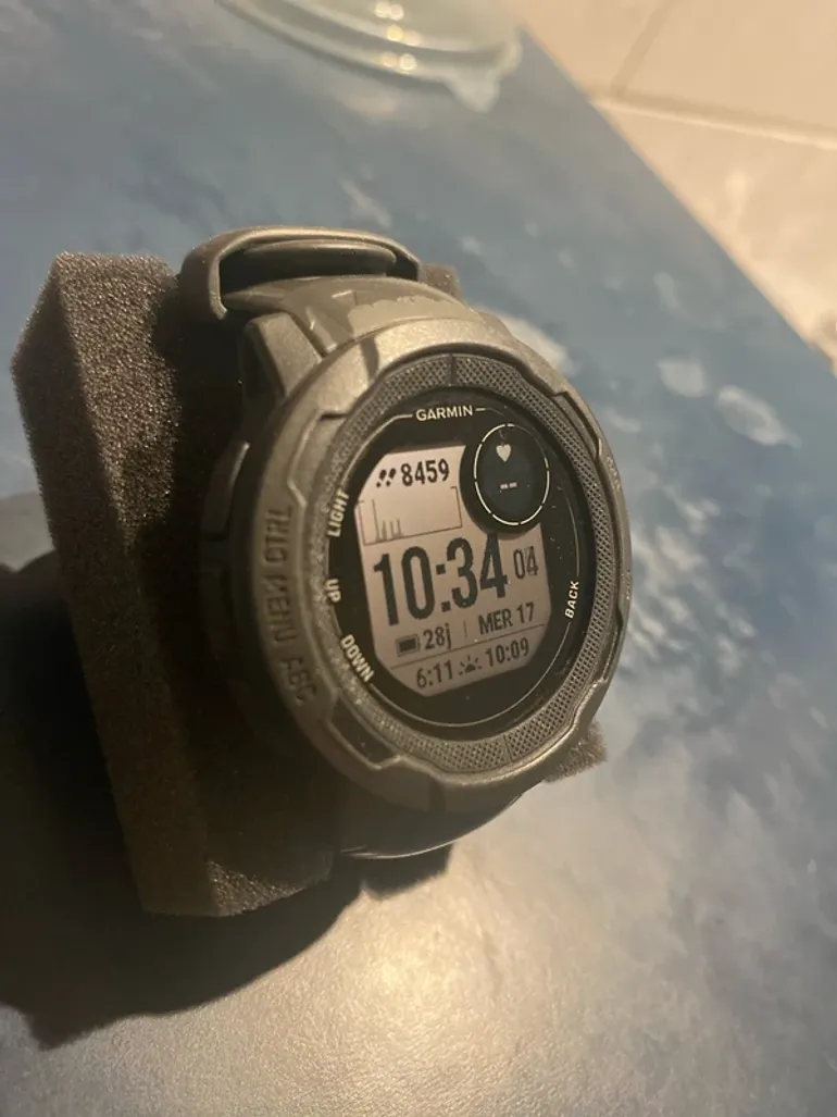 Used Garmin Instinct 2 bike — image 2 of 9