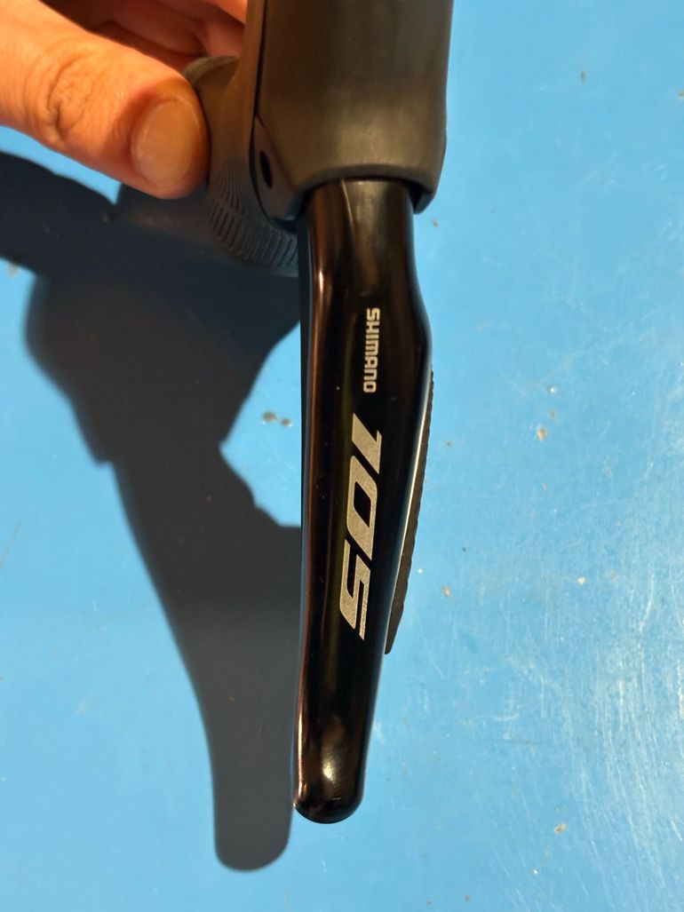 Używany Shimano 105 Di2 R7170 2026 bike — zdjęcie 9 z 20