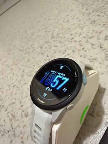 Used Garmin Forerunner 165 bike — image 4 of 5