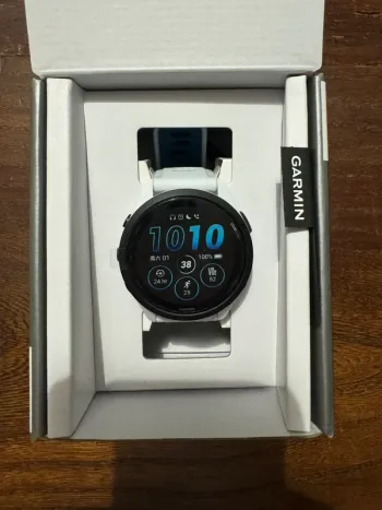 Gebrauchtes Garmin Forerunner 265 bike — Bild 2 von 3