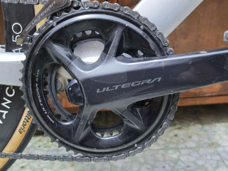 Używany Shimano Ultegra FC-R8100-P 172.5mm 52/36 bike — zdjęcie 2 z 7