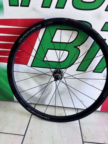 Używany Shimano DURA-ACE C36 Tubeless Wheelset 2025 bike