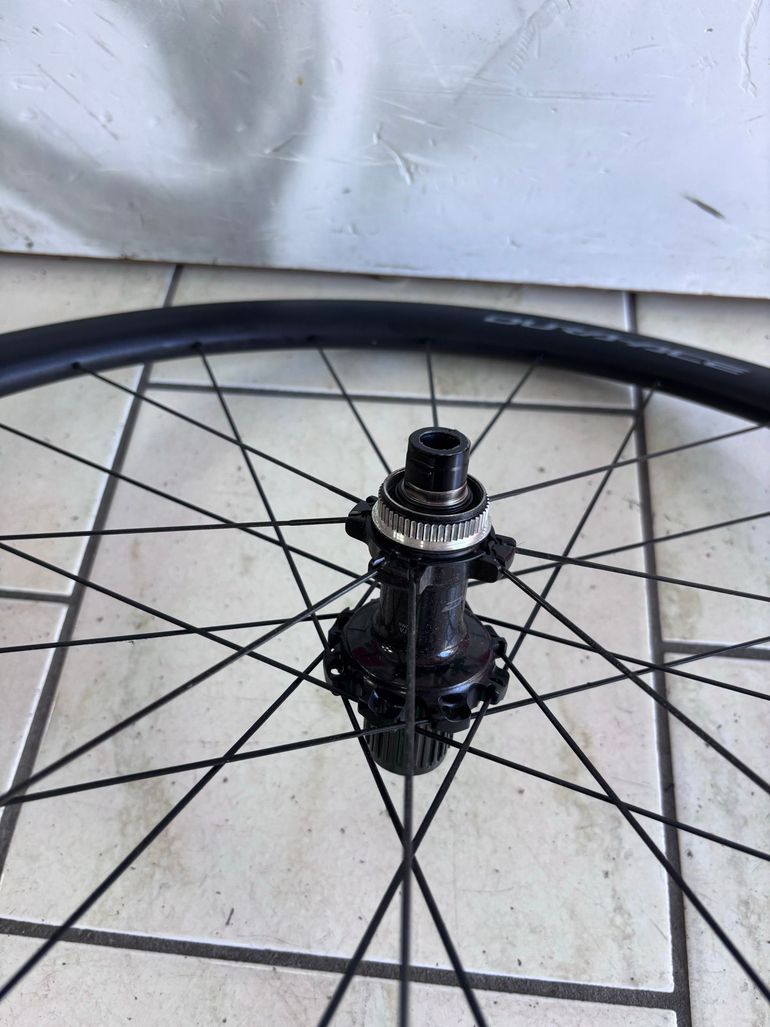 Używany Shimano DURA-ACE C36 Tubeless Wheelset 2025 bike — zdjęcie 6 z 7