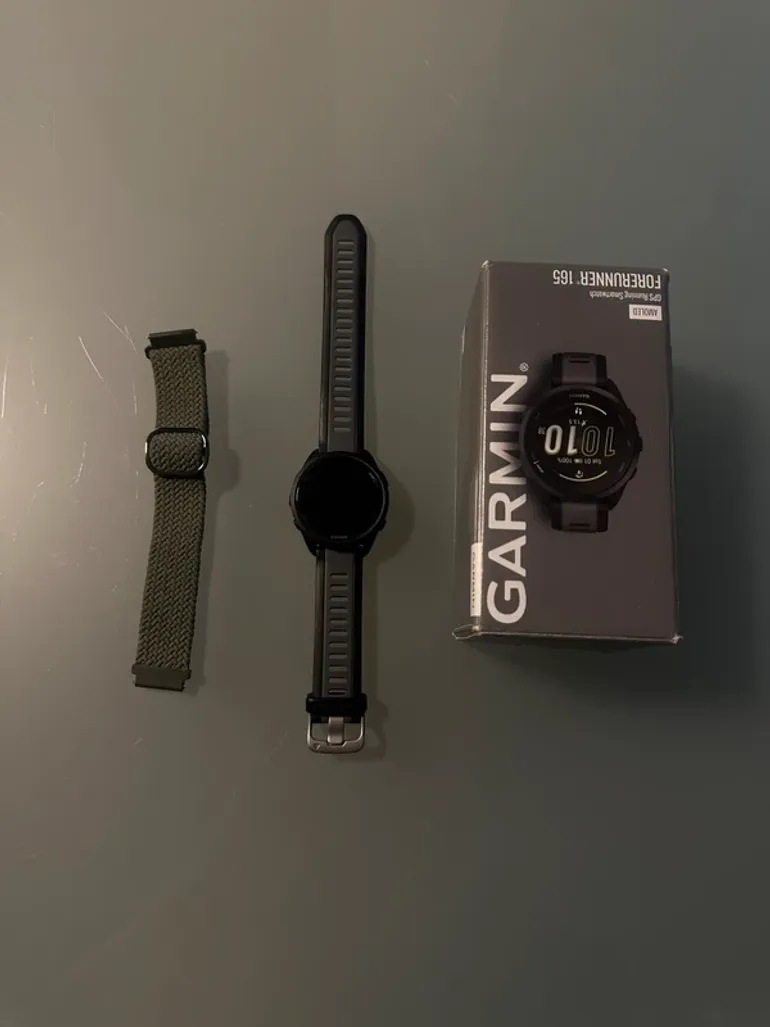 Used Garmin Forerunner 165 bike — image 1 of 3