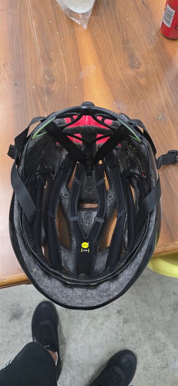 Tweedehands MET trenta 2024 bike — afbeelding 4 van 6