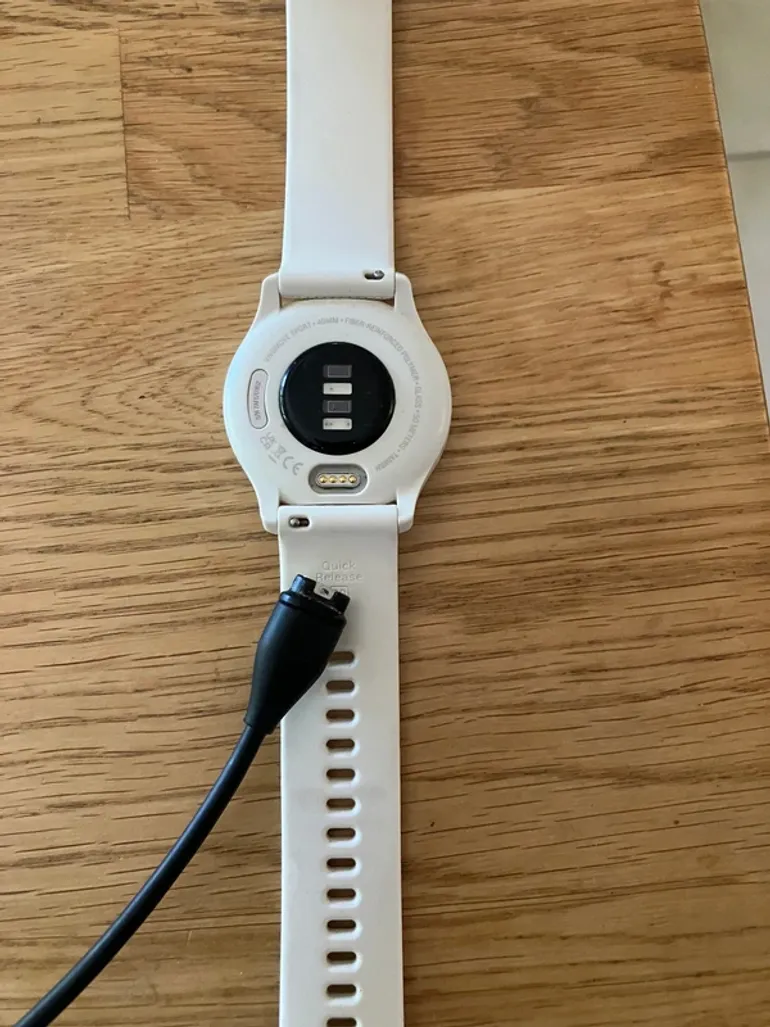 Gebrauchtes Garmin VIVOMOVE bike — Bild 5 von 5