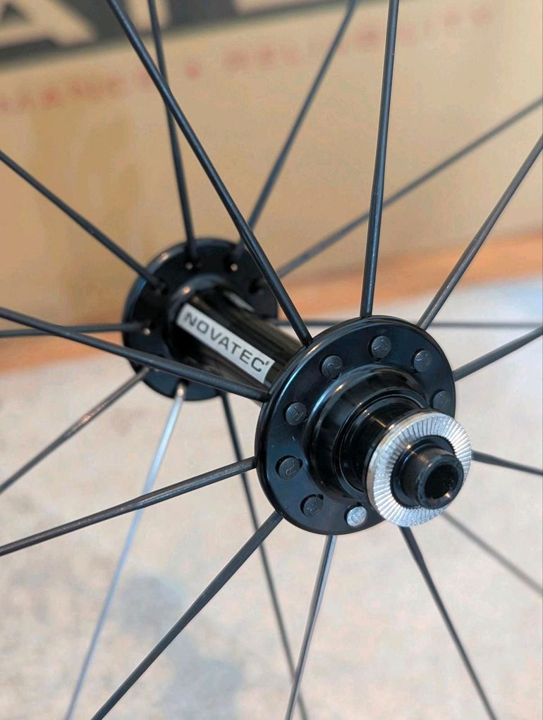 Używany Novatec Jetfly SL bike — zdjęcie 7 z 9