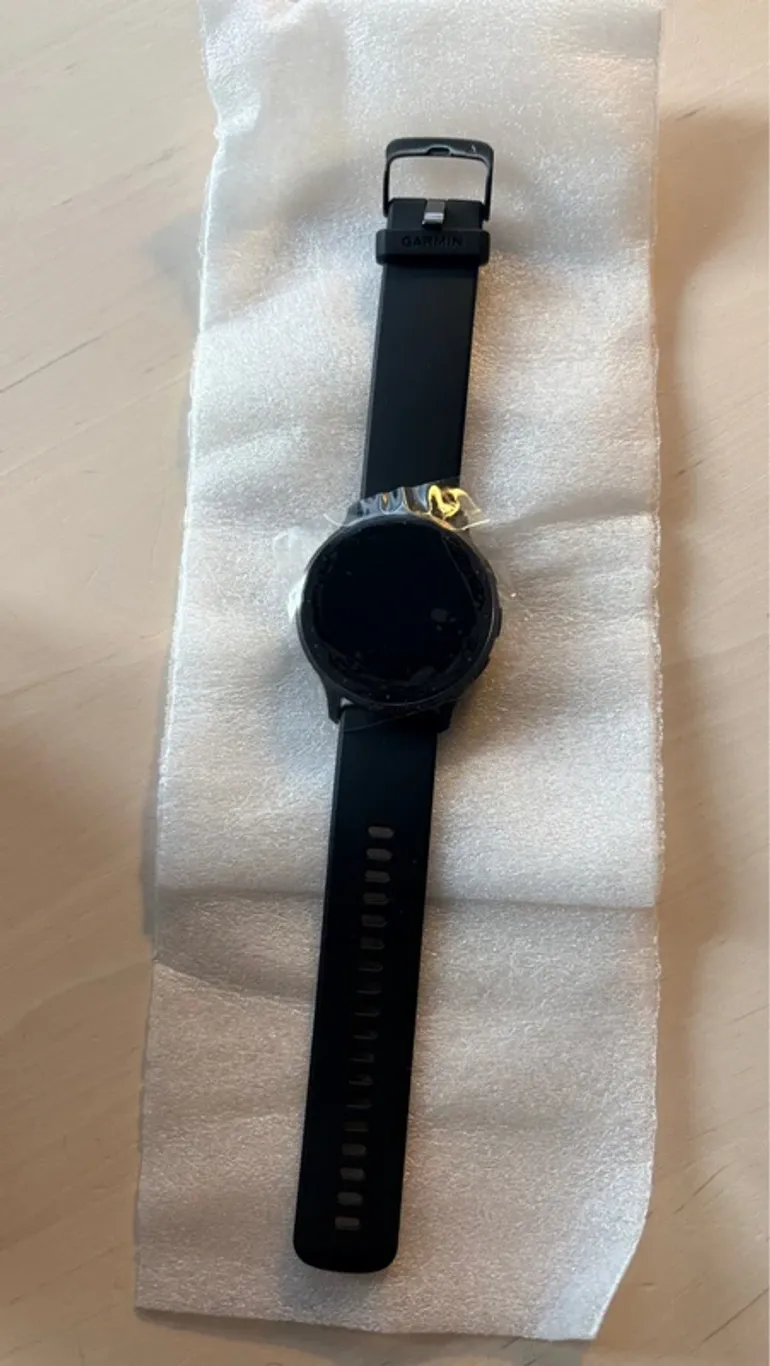 Garmin Venu 3 bike d'occasion — image 1 sur 4
