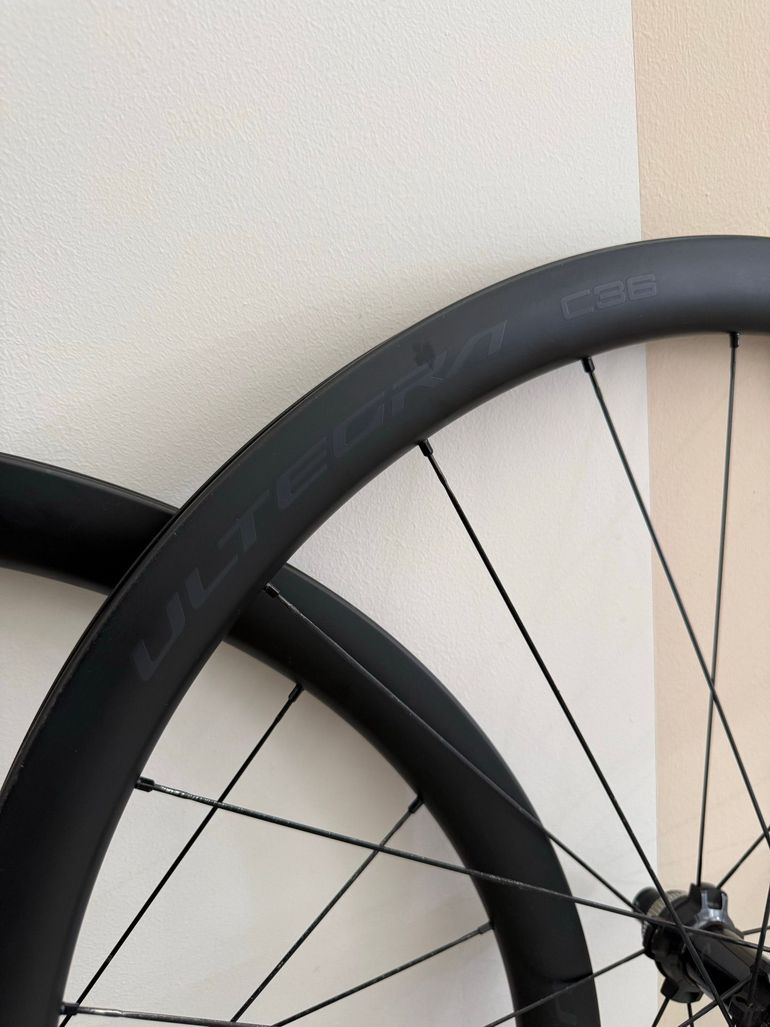 Używany Shimano WH-R8170 C36 Carbon Wheelset 2024 bike — zdjęcie 5 z 5