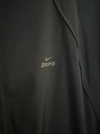 Używany Hope Oversized Stretch Nylon Vest bike — zdjęcie 3 z 5