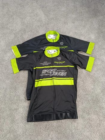 Używany verge lot de 2 Maillots vélo Homme Taille XL - 191644 bike