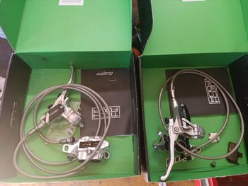 Used Hope Tech 4 E4 Disc Brake bike