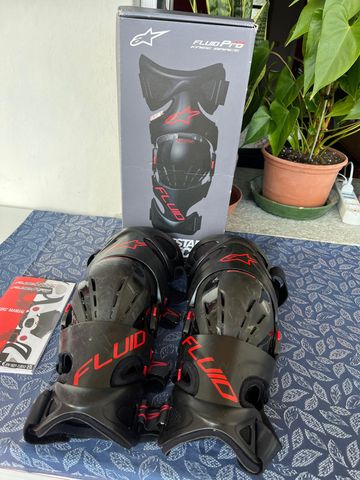 Used Alpinestars Knee Pads 2026 Cycling Clothing
