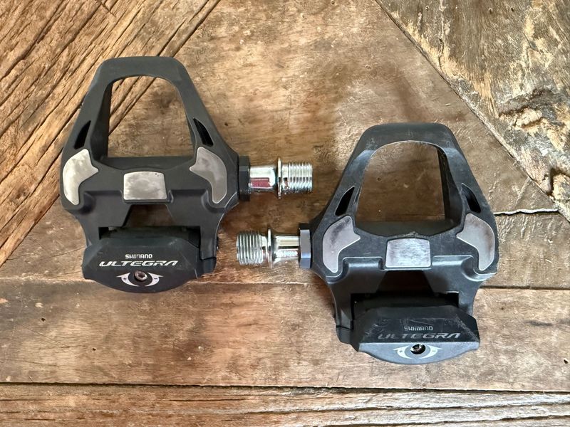 Brugt Shimano Ultegra R8000 SPD-SL Pedals 2024 Drivetrain & Pedals