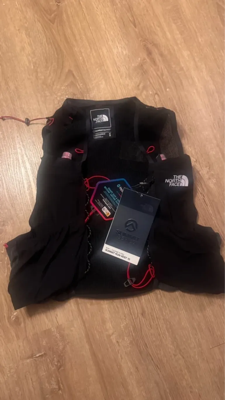 Used The North Face Summit Run Vest 10 bike — image 5 of 5