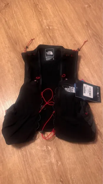 Used The North Face Summit Run Vest 10 bike