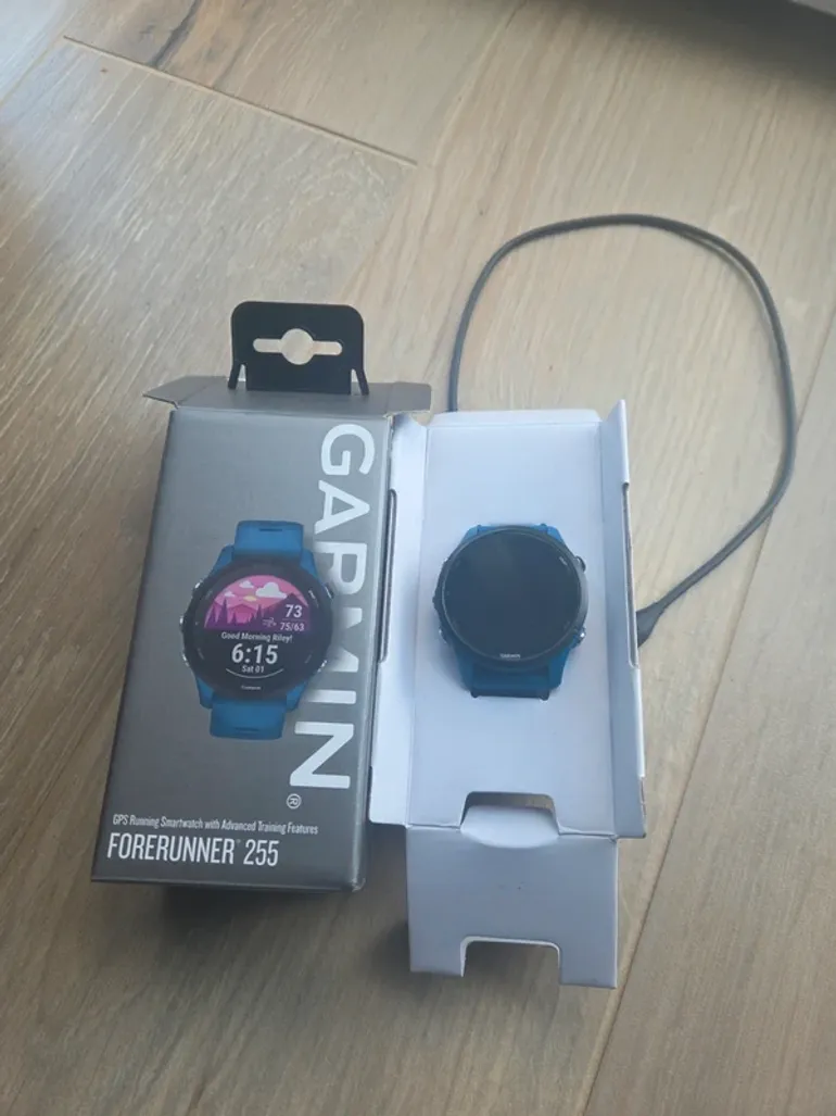 Used Garmin 255 bike — image 1 of 5