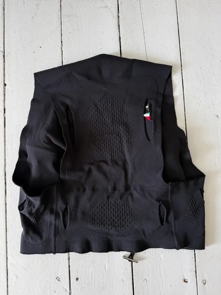 Used Pas Normal Studios Warp Kit Vest bike — image 4 of 6