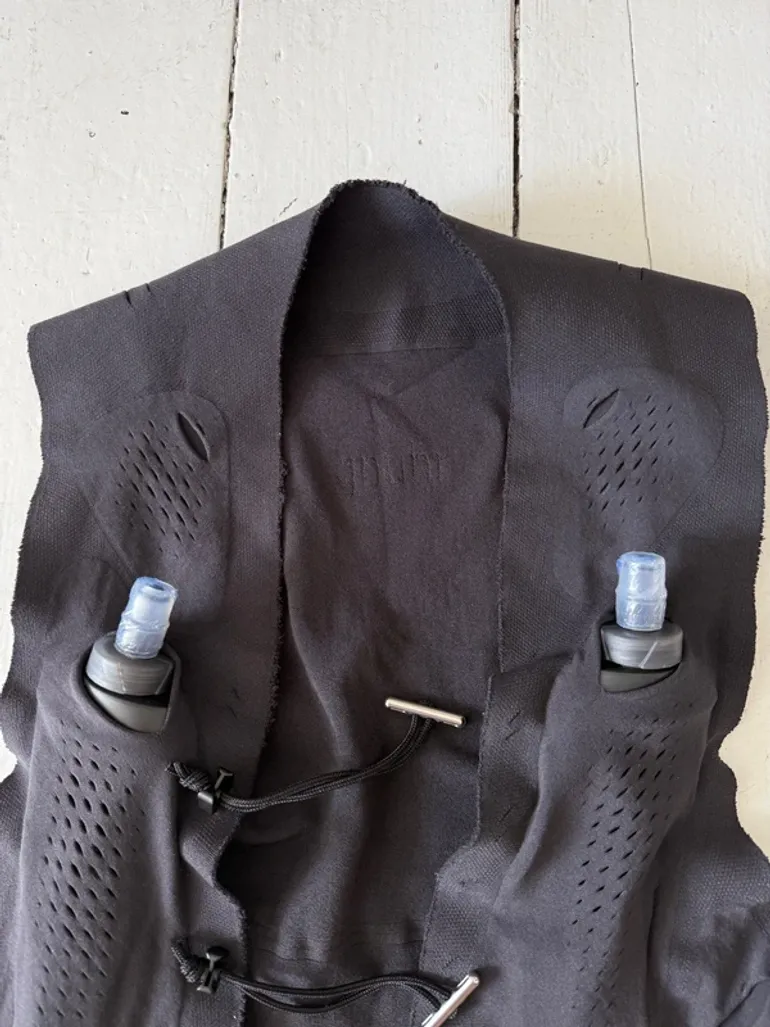 Used Pas Normal Studios Warp Kit Vest bike — image 3 of 6