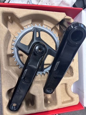Used Sram NEW! Rival D1+Force 40T Chainring Drivetrain & Pedals