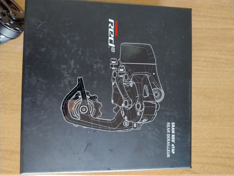 Used Sram Red eTap 11-speed bike — image 1 of 4