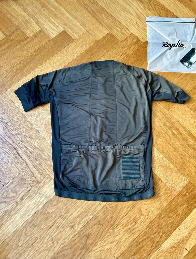 Used Rapha Pro Team Men's Short Sleeve Jersey dark-olive Size M bike — image 2 of 6