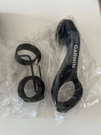 Used Garmin Edge 830 GPS Cycling Computer bike — image 3 of 4