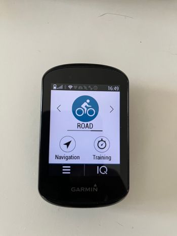 Used Garmin Edge 830 GPS Cycling Computer bike — image 2 of 4