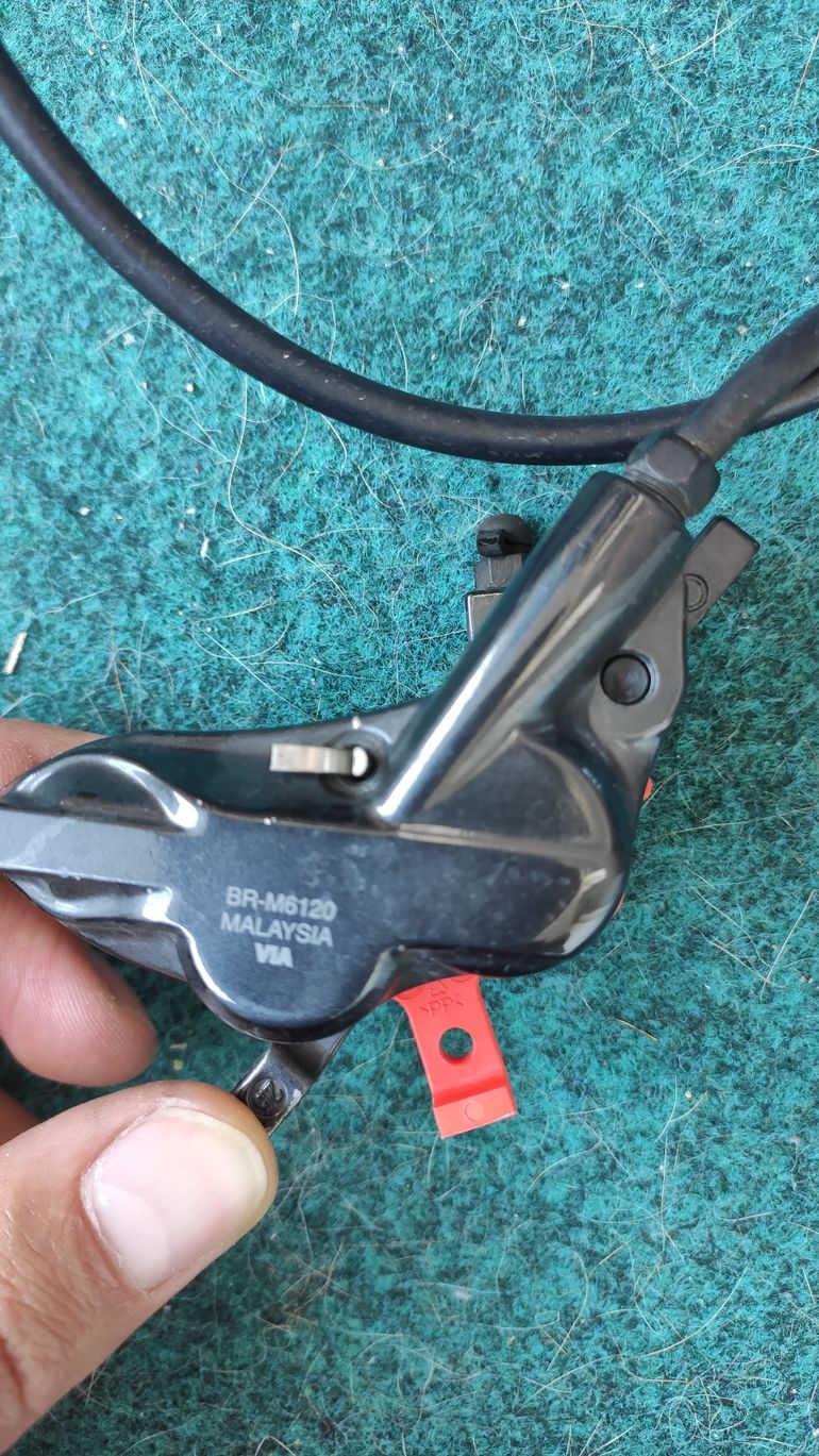 Used Shimano SLX M7100-M7120 and Deore M6100-M6120 Brakeset + 203mm Rotors bike — image 7 of 9