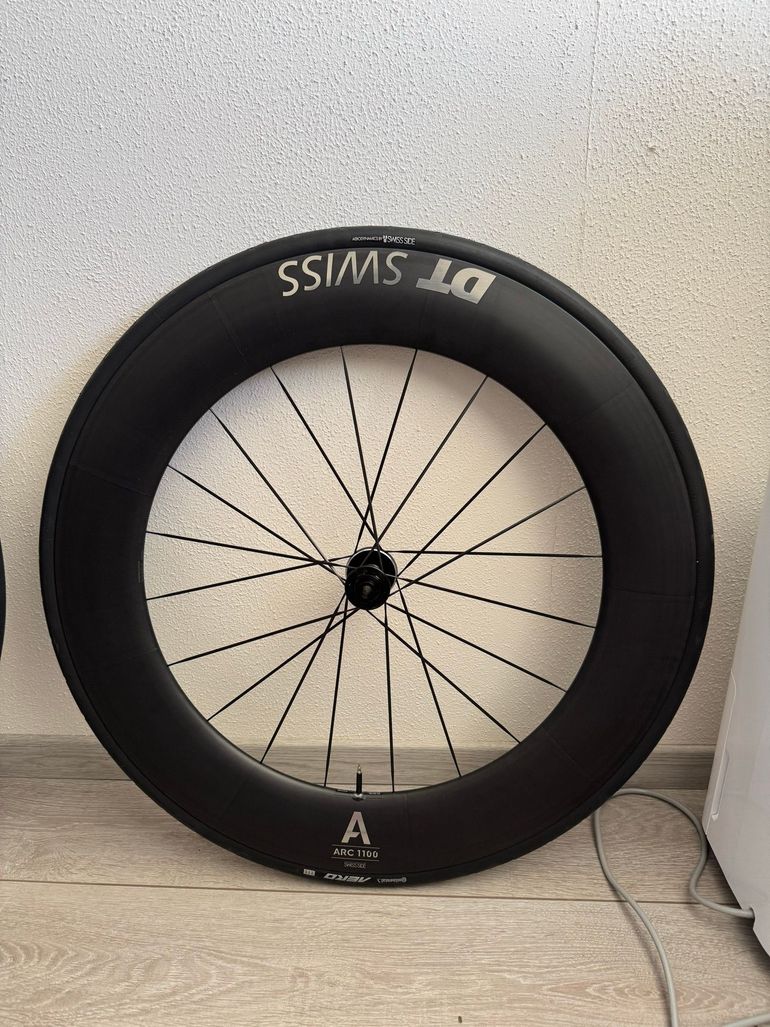 Używany Dt Swiss Arc 1100 85mm Wheelset 2026 bike — zdjęcie 3 z 8