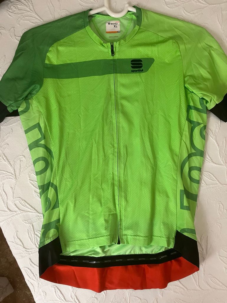 Used Sportful Maillot bike — image 5 of 6