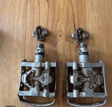 Używany Shimano Cycling Cleats 2021 Drivetrain & Pedals