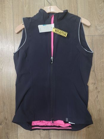 Used Specialized Deflect Vest WMN 2018 bike