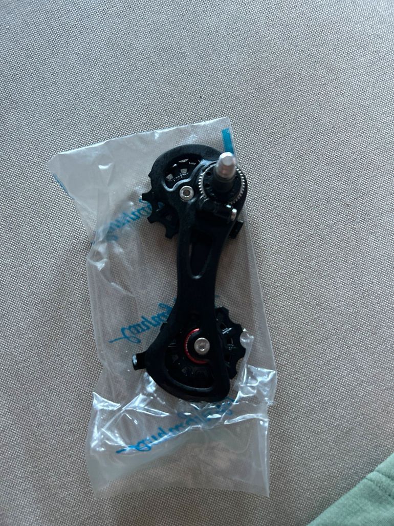 Używany Campagnolo RD-RE102M bike — zdjęcie 1 z 2
